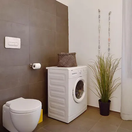 Apartment Castello Di Godego Sleeps 2 Air Con Wifi Venice